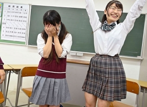 【素人ナンパ女子校生】敏感な魅惑ボディをクネらせて避妊しないでぶち込まれ中出しされる女子校生