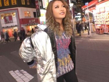 【素人ナンパ】経験人数100人超えのヤリマンビッチ！美少女ギャルをホテル連れ込み日焼けボディ味わうエロエロセックス企画！